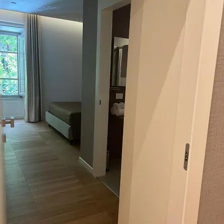 L'isola Che Non C'e 招待所 4*